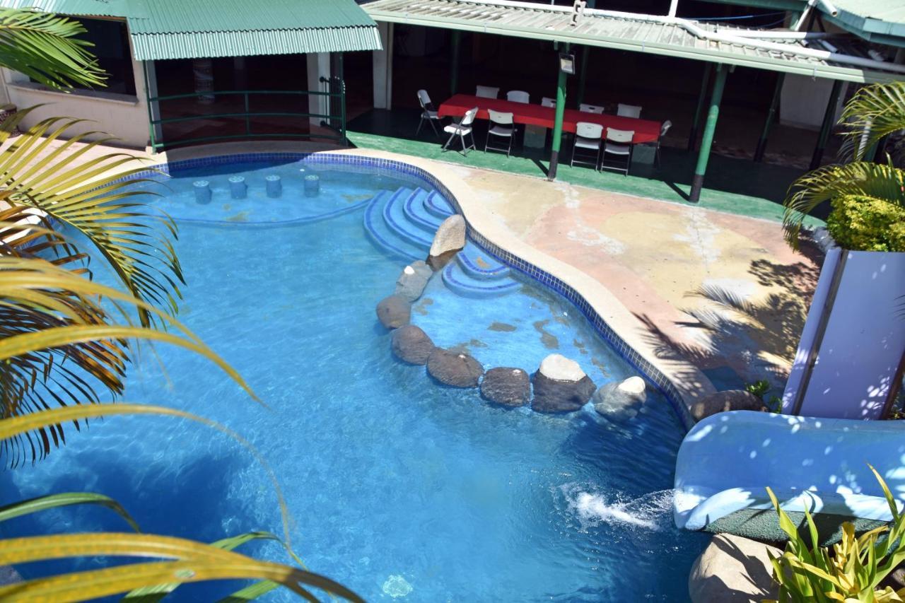 Grand Melanesian Hotel Нанди Экстерьер фото
